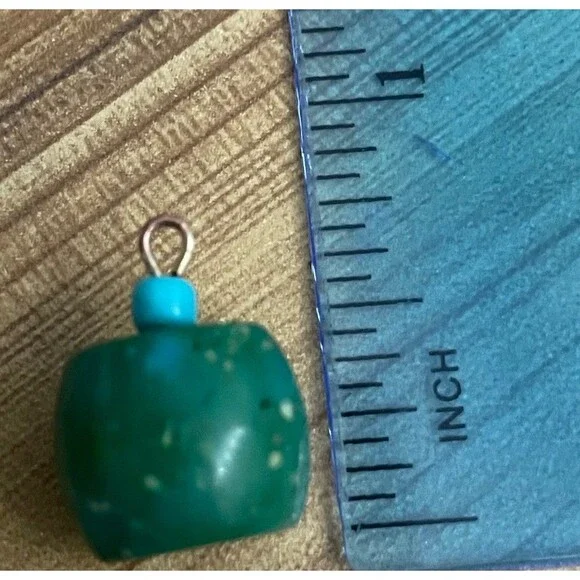 Green Turquoise Drum Pendant Charm Artisan Southwest Stone Boho Bead Gold Tone - Picture 3 of 5